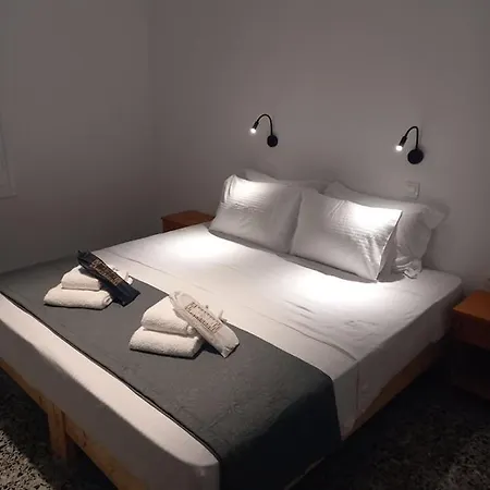Naxos Beachwalk Apartment *