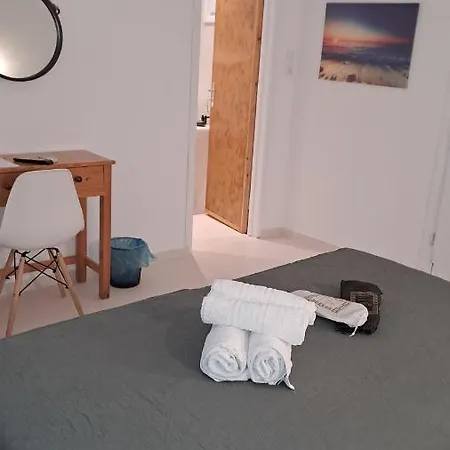 Naxos Beachwalk Apartment *